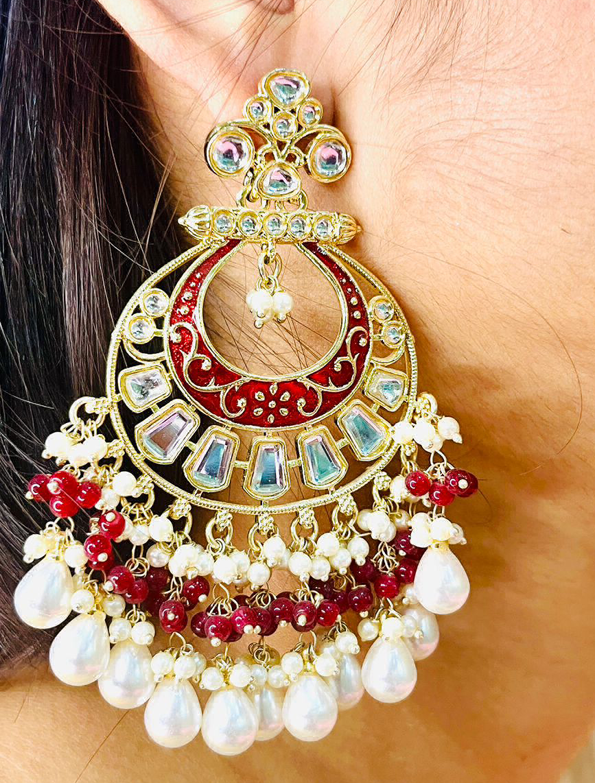 iconic kundan earring